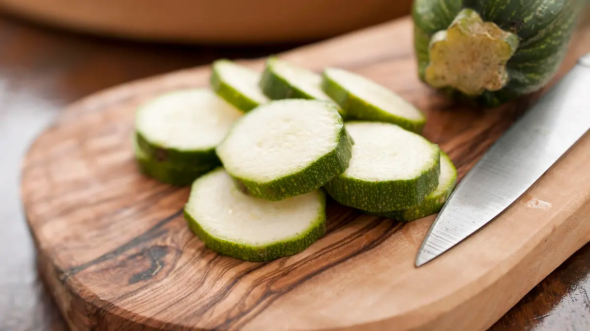 Sliced Courgette, horizontal.