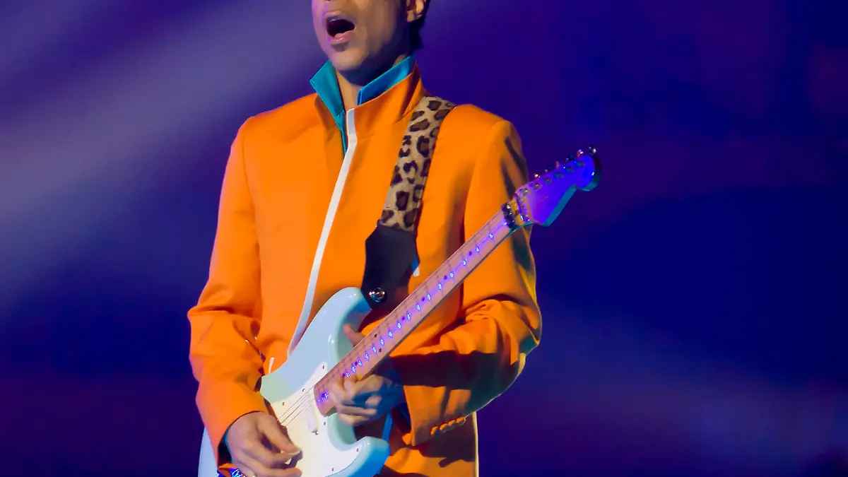 Prince performs during rehearsals before Super Bowl XLI at Pro Players Stadium on Thursday, Feb 1. 2007 in Miami. (Photo by Christy Radecic/Invision/AP)