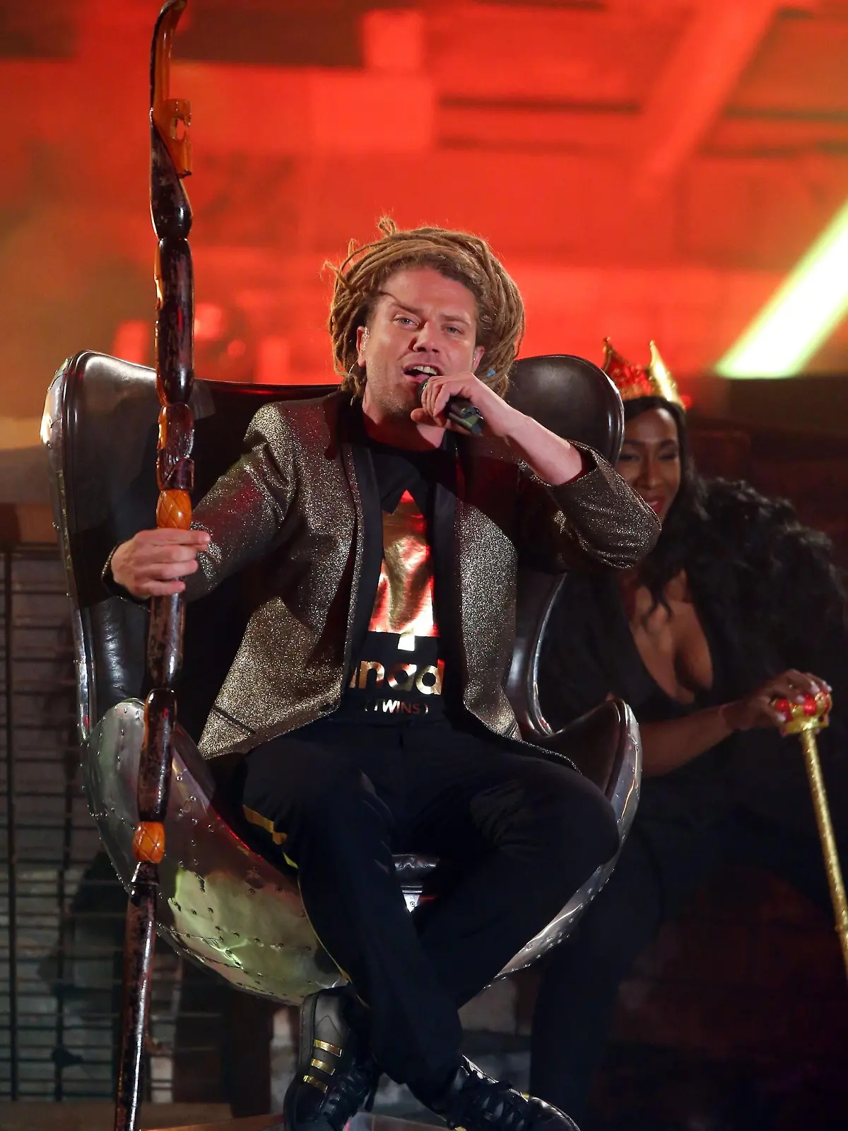 Thomas Katrozan bei seinem Auftritt in der Event-Show im Landschaftspark Duisburg.        Verwendung der Bilder fÃ¼r Online-Medien ausschlieÃŸlich mit folgender Verlinkung:'Alle Infos zu 'Deutschland sucht den Superstar' im Special bei RTL.de: http://www.rtl.de/cms/sendungen/superstar.html