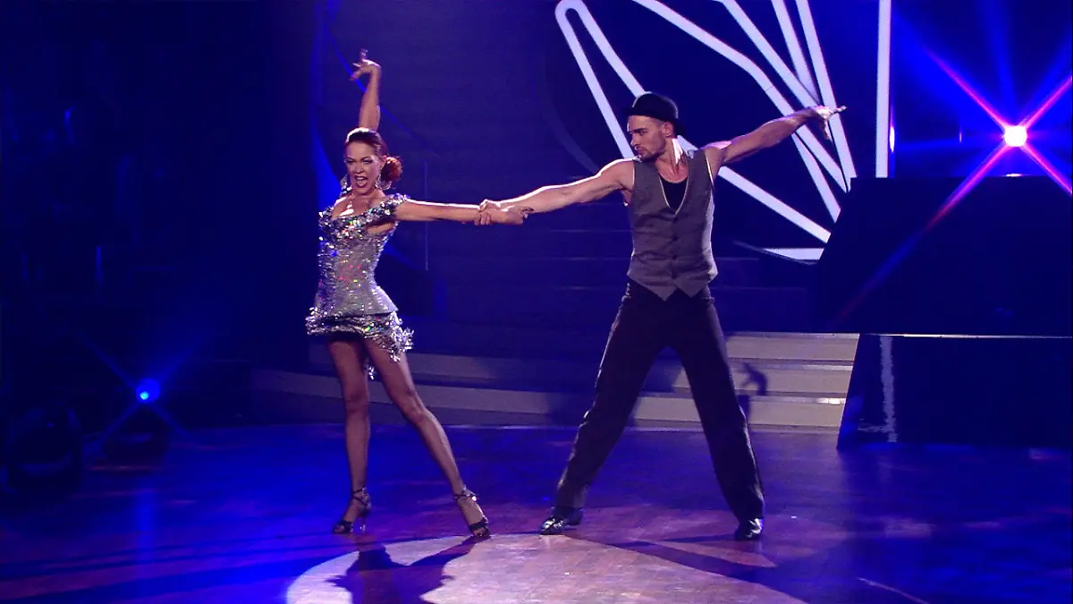 Tango mit Eric Stehfest und Oana Nechiti Let's Dance 2016: Sechste Liveshow