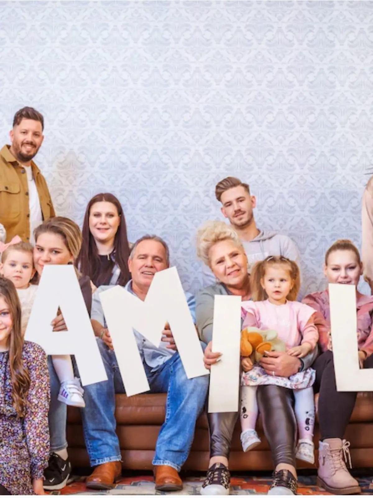 XXL-Familie: Die Wollnys bestehen aus Silvia und Harald, elf Kindern und 16 Enkelkindern
