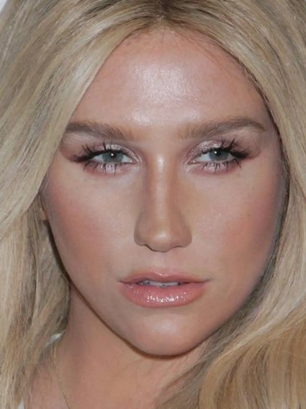 Via Instagram machte Kesha die Forderung ihrer Plattenfirma öffentlich