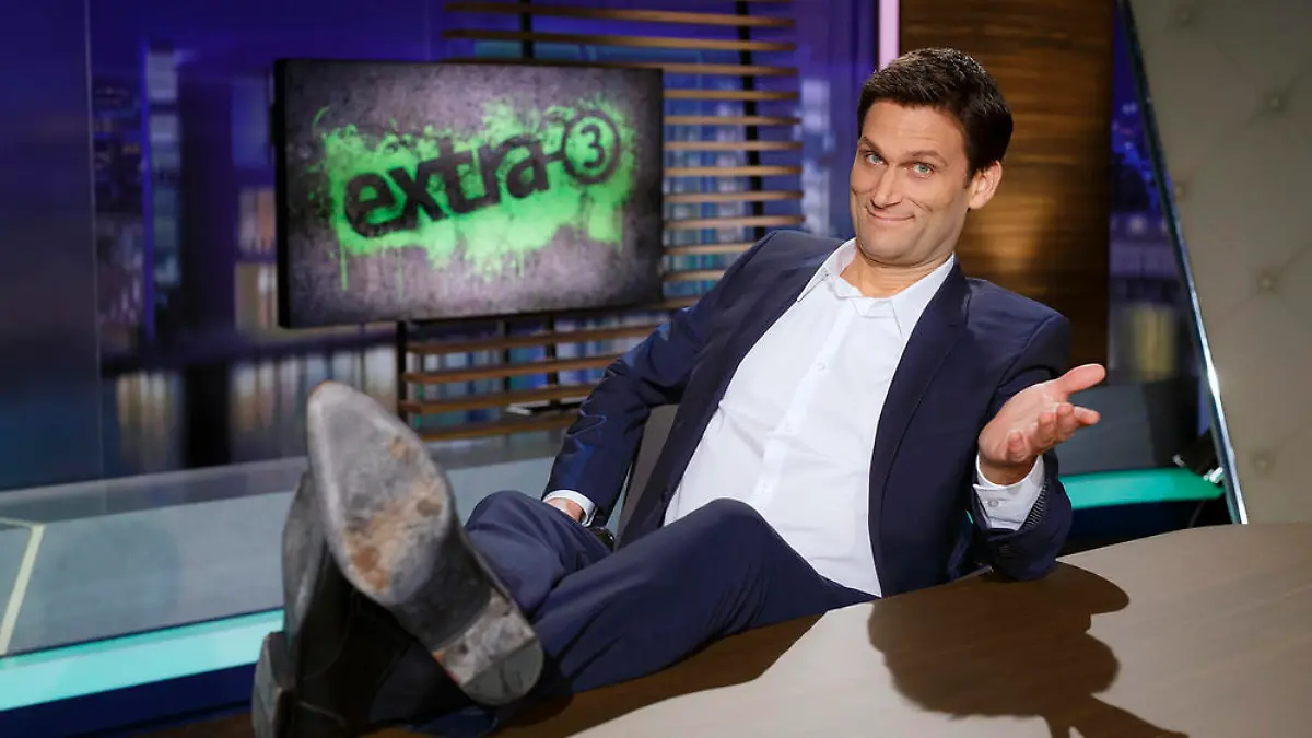 "extra 3"-Moderator präsentierte die Erdogan-Satire noch einmal mit türkischen Untertiteln