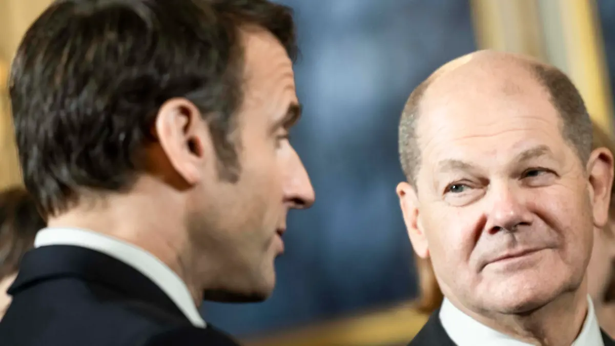 German Chancellor Olaf Scholz and French President Emmanuel Macron meet Young Talents of Generation Europe as part of the celebration of the 60th anniversary of the signing of the Elysee Treaty, to seal reconciliation between France and West Germany, 18 years after the Second World War, in Paris on January 22, 2023. //04SIPA_sipa.038/Credit:ELIOT BLONDET-POOL/SIPA/2301222123/Credit:ELIOT BLONDET-POOL/SIPA/2301222131