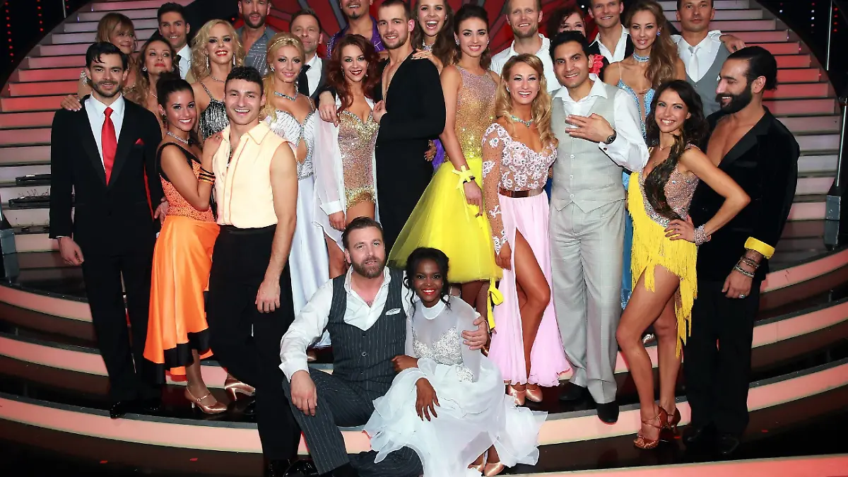 Diese 13 Paare sind in der nächsten Sendung am 18. März wieder dabei. Verwendung der Bilder für Online-Medien ausschließlich mit folgender Verlinkung:'Alle Infos zu 'Let's Dance' im Special bei RTL.de: http://www.rtl.de/cms/sendungen/lets-dance.html