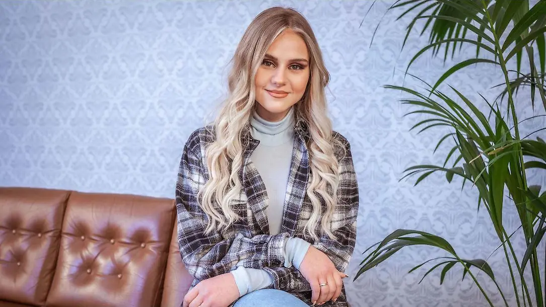 Estefania Wollny macht Trennung von Freund Ali öffentlich - und spricht über die Gründe