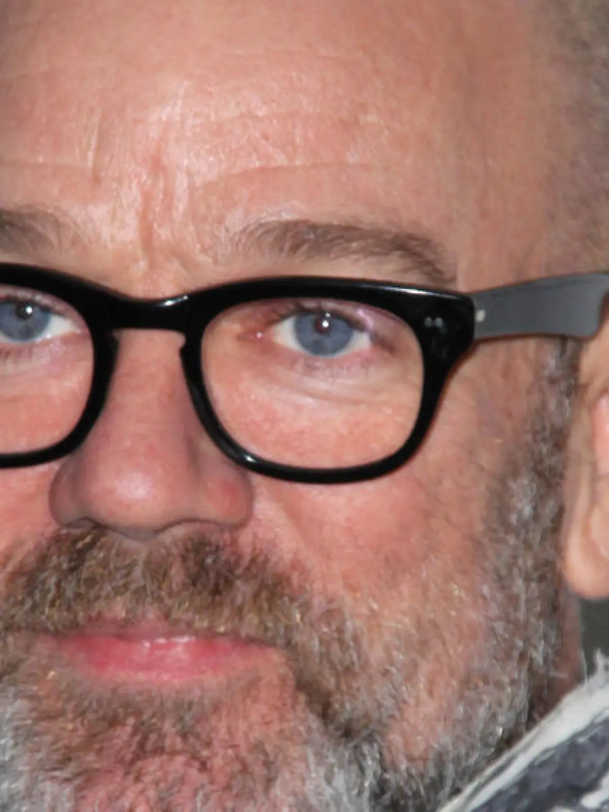 Michael Stipe unterstützt den Demokraten Bernie Sanders