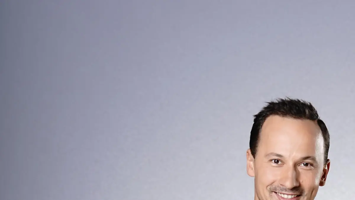 BU: Ann-Kathrin Brˆmmel und Sergiu Luca.
BB: Zehnte Staffel, Paar, Neutral, Foto: RTL / Stefan Gregorowius