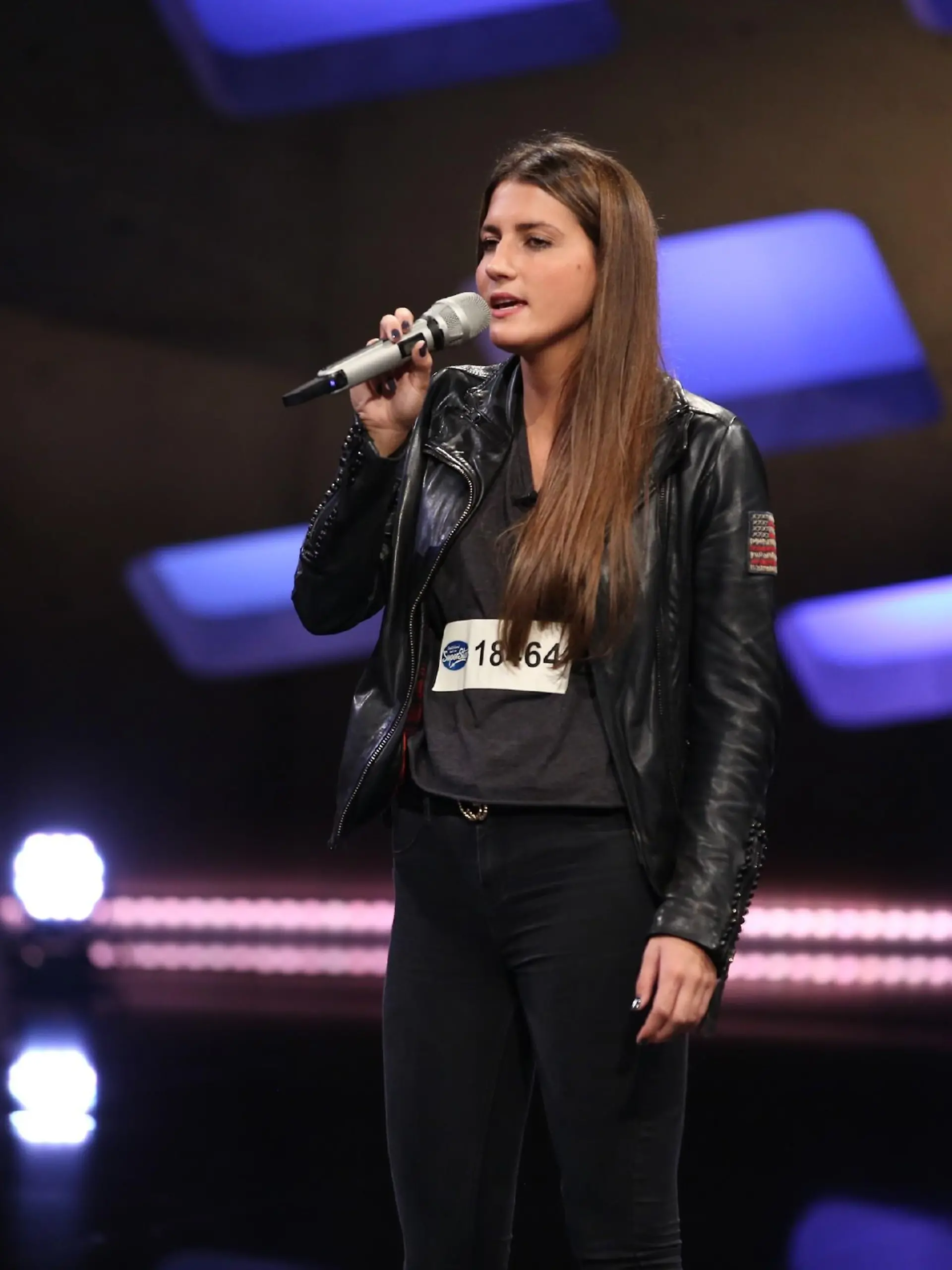 Leoni Nath aus Essen.     Verwendung der Bilder für Online-Medien ausschließlich mit folgender Verlinkung:'Alle Infos zu 'Deutschland sucht den Superstar' im Special bei RTL.de: http://www.rtl.de/cms/sendungen/superstar.html