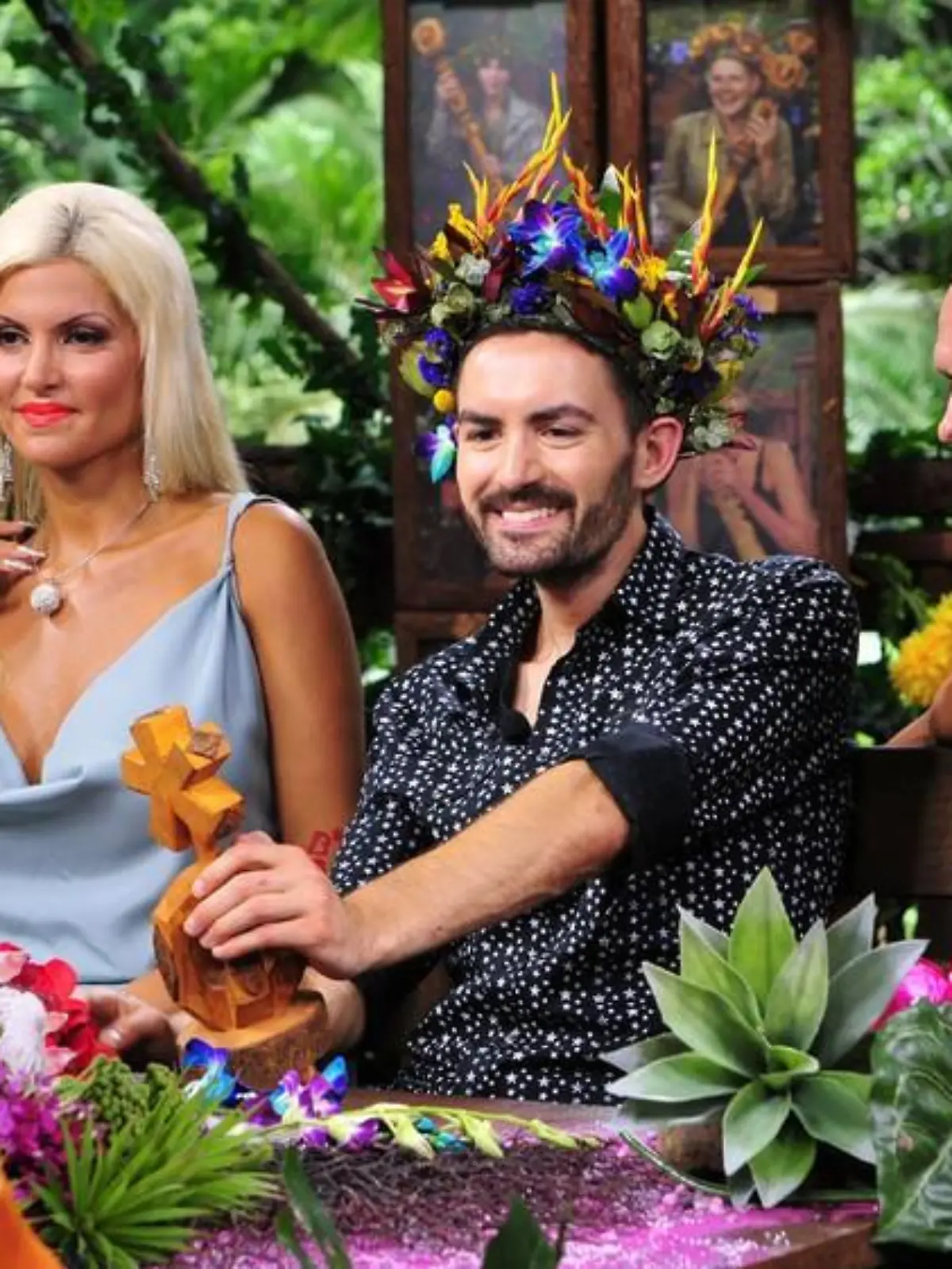 Die drei Finalisten Sophia Wollersheim, Menderes Bagci und Thorsten Legat (r.)