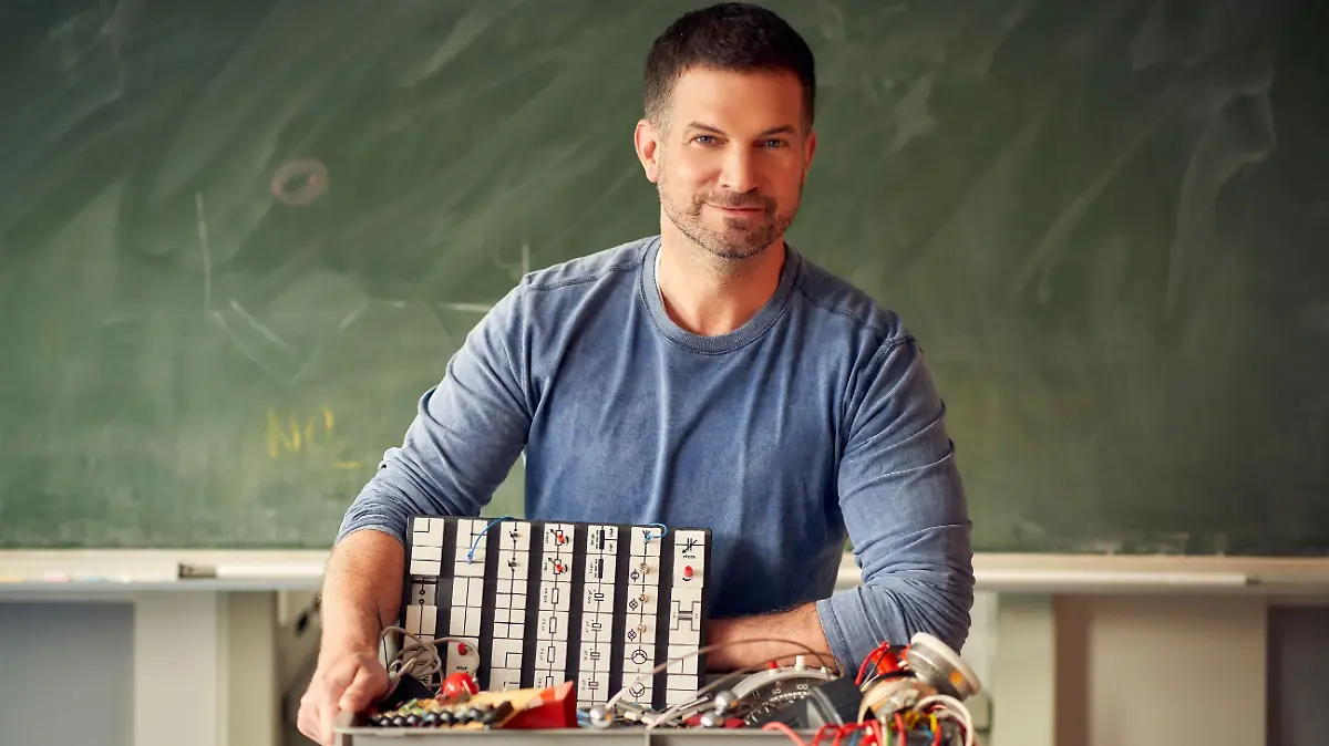 David Ritter (Simon Böer) als "Der Lehrer"