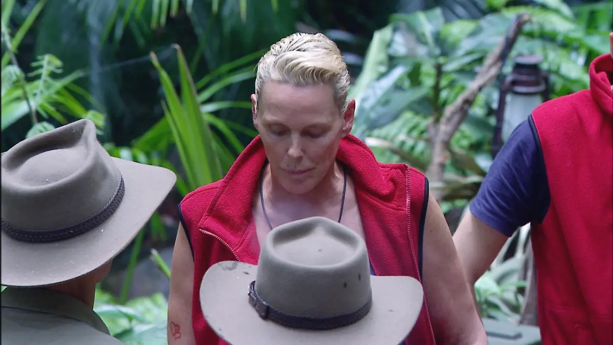 ACHTUNG: SPERRFRIST FÜR ALLE MEDIEN BIS DONNERSTAG, 28. JANUAR 2016, 23.30 UHR !!! Tag 14 im Camp - Die Zuschauer haben entschieden. Brigitte Nielsen, Dschungelkönigin von 2012, muss das Camp verlassen. Verwendung der Bilder für Online-Medien ausschließlich mit folgender Verlinkung:'Alle Infos zu 'Ich bin ein Star - Holt mich hier raus!' im Special bei RTL.de: www.rtl.de/cms/sendungen/ich-bin-ein-star.html