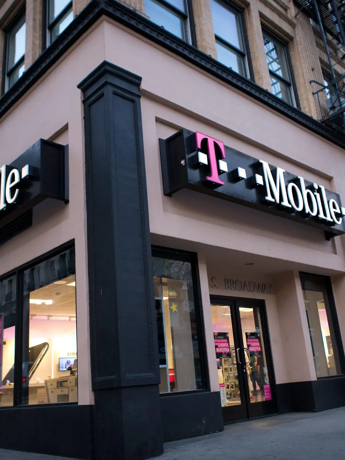 T-Mobile-Filiale in Downtown L.A., im Dezember 2016.
