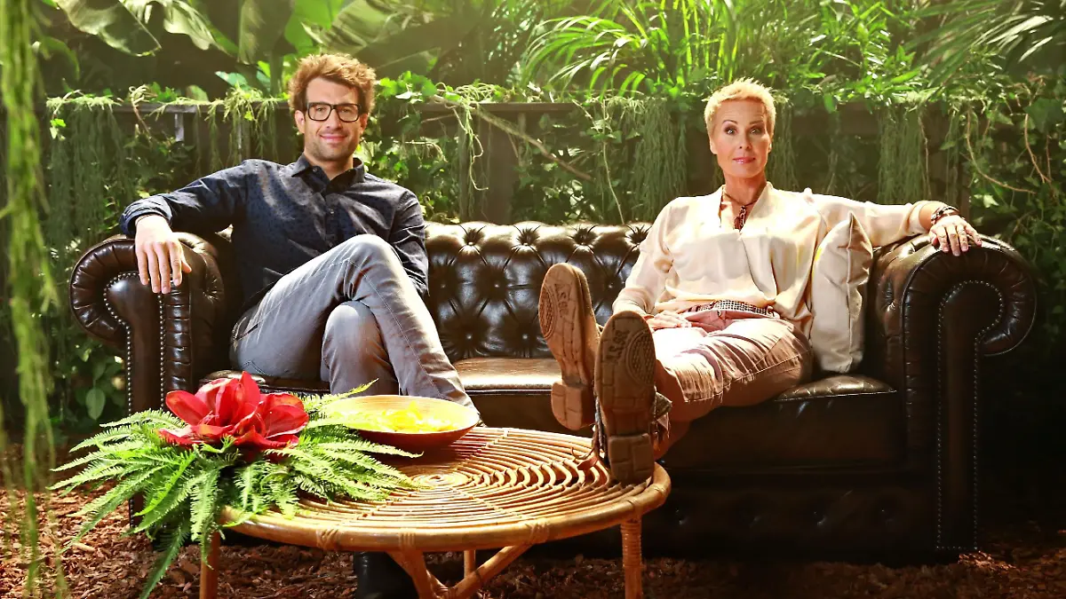 Happy Birthday, Dschungelcamp! "Ich bin ein Star - Holt mich hier raus!" geht in die zehnte Runde. Gewohnt bissig präsentiert das Moderatorenduo Sonja Zietlow (47) und Daniel Hartwich (36) wieder das Dschungelcamp täglich live aus dem australischen Urwald. 