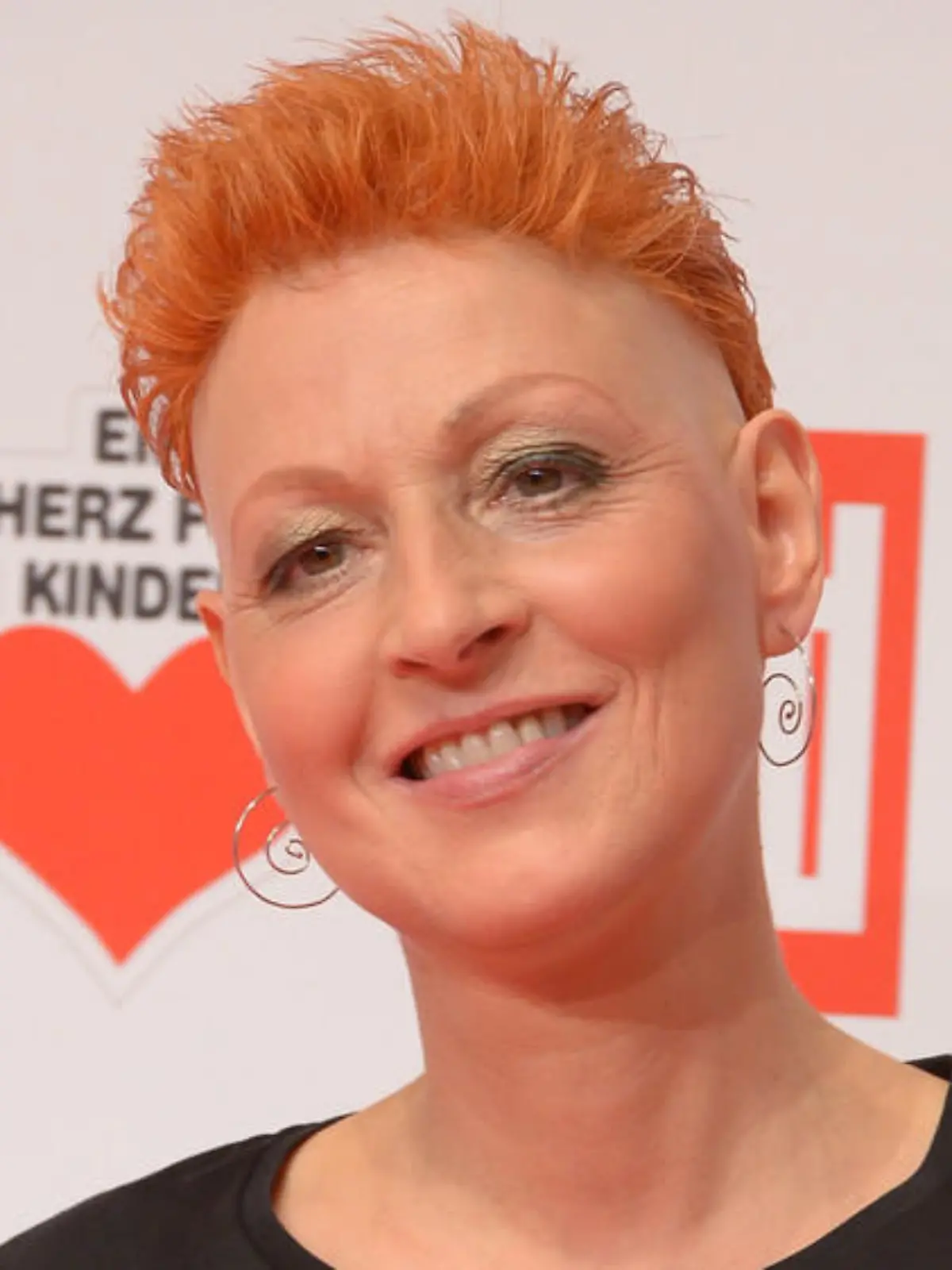 Trotz Krebs will Hendrikje Fitz die Dreharbeiten zu "In aller Freundschaft" abschließen