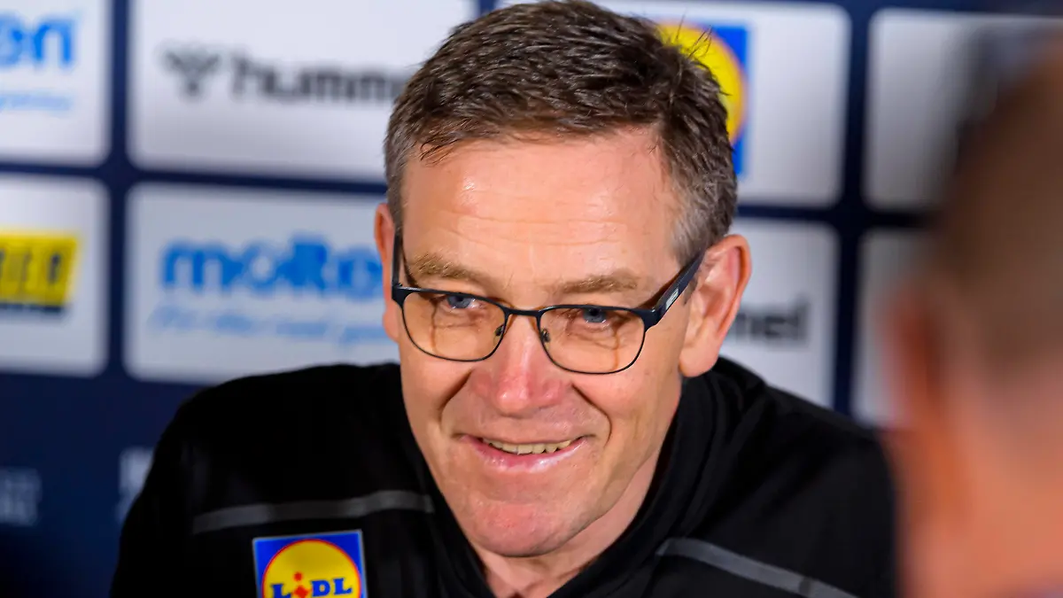 Katowice, 19. Januar 2023: Handball IHF WM, Hauptrunde, 1. Spieltag, Deutschland - Argentinien Trainer Alfred Gislason Deutschland Katowice Spodek Arena Polen *** Katowice, 19 January 2023 Handball IHF World Championship, Main Round, 1 Matchday, Germany Argentina Coach Alfred Gislason Germany Katowice Spodek Arena Poland