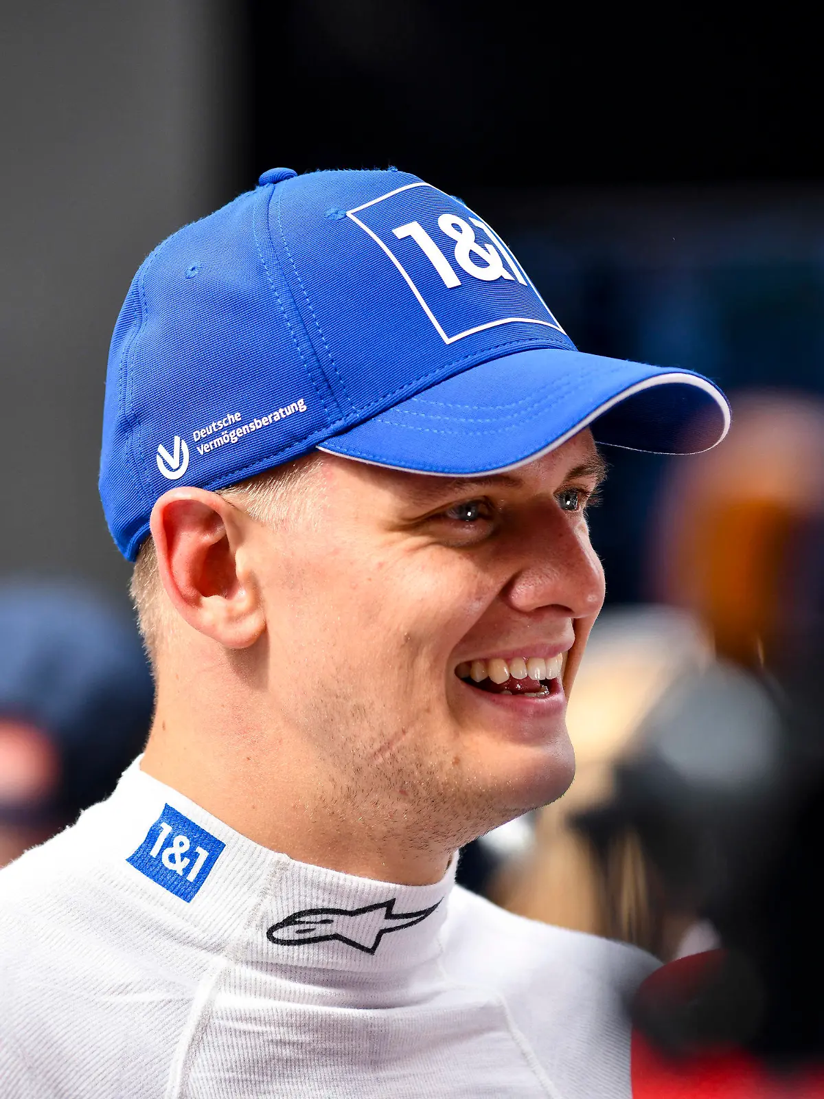ARCHIV - 28.05.2022, Monaco: Motorsport: Formel-1-Weltmeisterschaft, Grand Prix von Monaco, Qualifying: Mick Schumacher aus Deutschland vom Haas Team lacht nach dem Qualifying. (zu dpa: «Mick Schumacher neuer Formel-1-Ersatzfahrer bei Mercedes») Foto: James Gasperotti/Zuma Press/dpa +++ dpa-Bildfunk +++