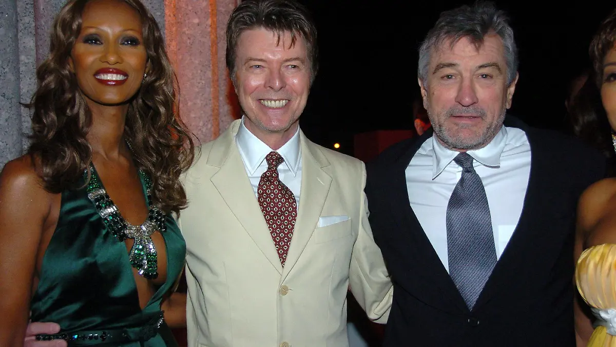 Iman Bowie and David Bowie with Robert DeNiro at a private dinner hosted by Vanity Fair magazine to celebrate the sixth annual Tribeca Film Festival at New York Supreme Court - InsideNew York City, USA - 24.04.07Credit: New York Daily News / WENN