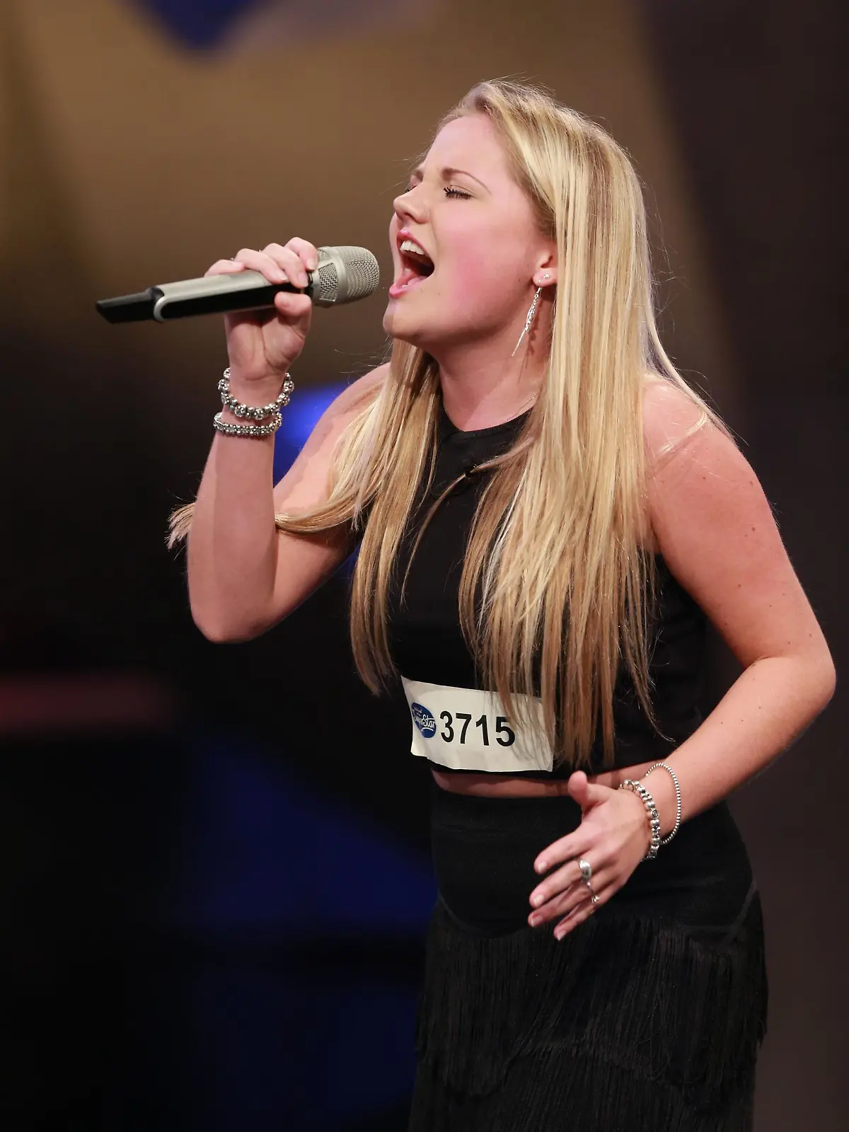 Laura van den Elzen aus Gemert  Verwendung der Bilder fÃ¼r Online-Medien ausschlieÃŸlich mit folgender Verlinkung:'Alle Infos zu 'Deutschland sucht den Superstar' im Special bei RTL.de: http://www.rtl.de/cms/sendungen/superstar.html