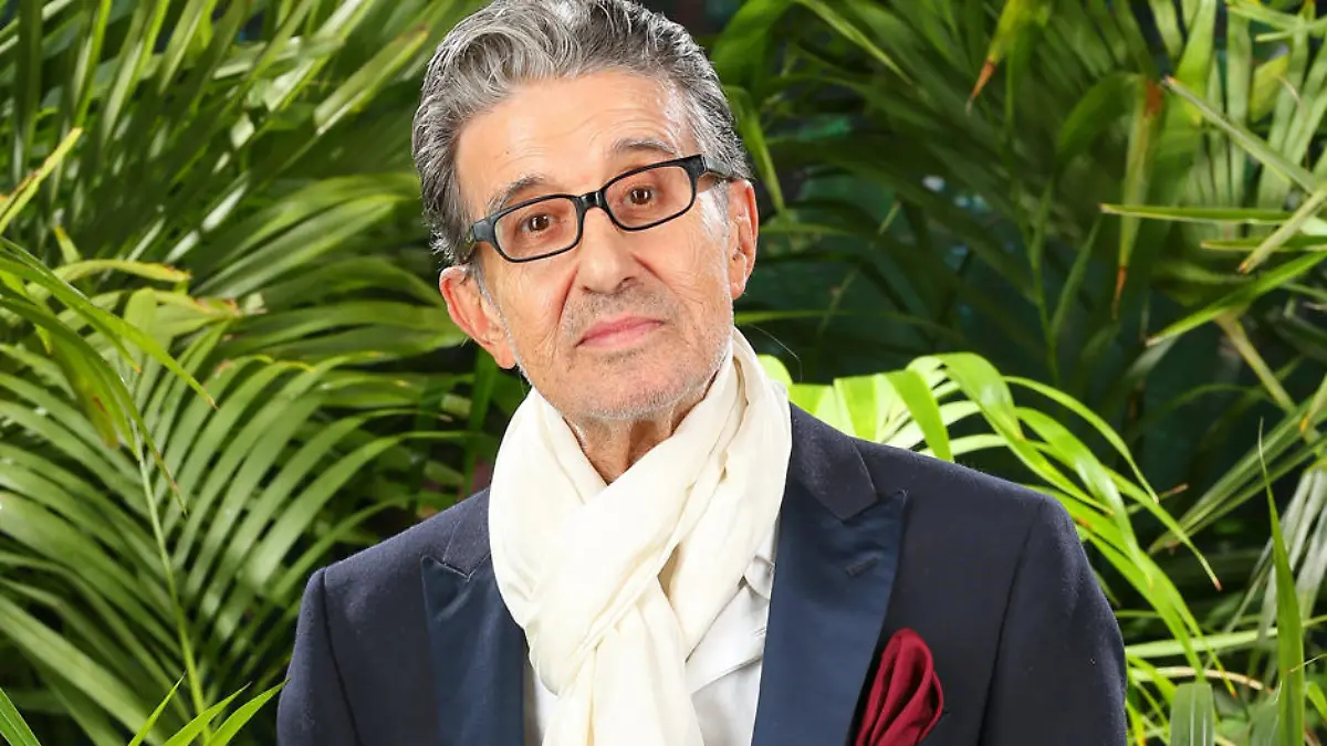 "Ich bin ein Star - Holt mich hier raus": Rolf Zacher zieht ins Dschungelcamp 2016.