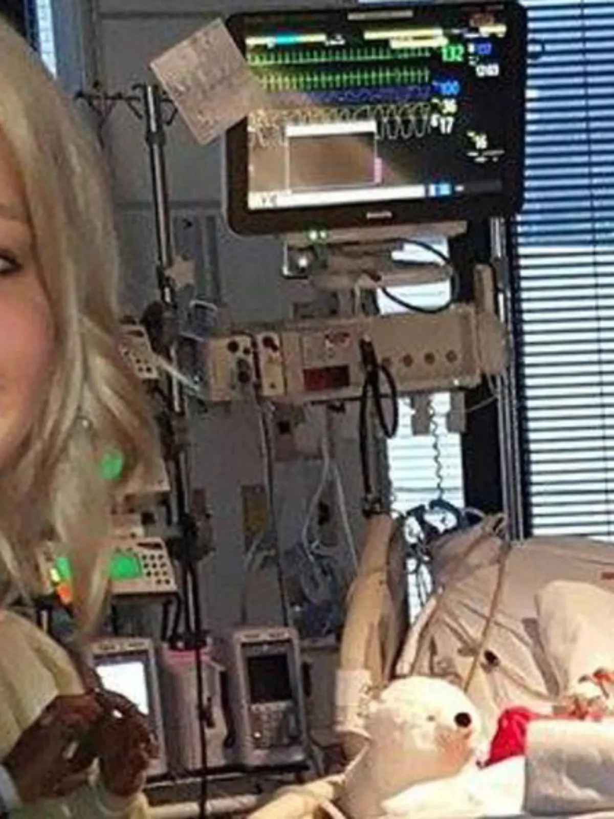 Jennifer Lawrence besuchte vor Weihnachten kranke Kinder