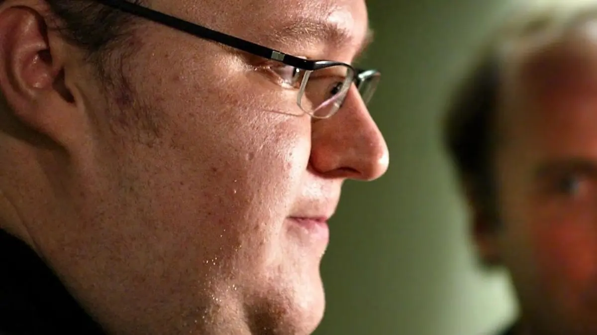 Kim Schmitz alias Kim Dotcom bei einem Gerichtstermin in München
