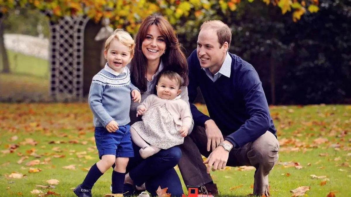 George Charlotte Weihnachtsbild Kensington Palace
