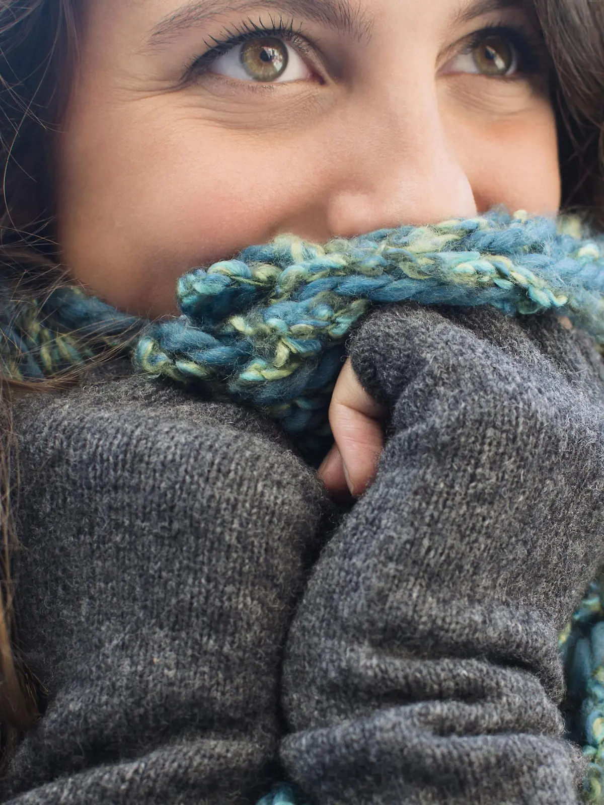Bild zu: "So wird der Strickpullover wieder flauschig weich"