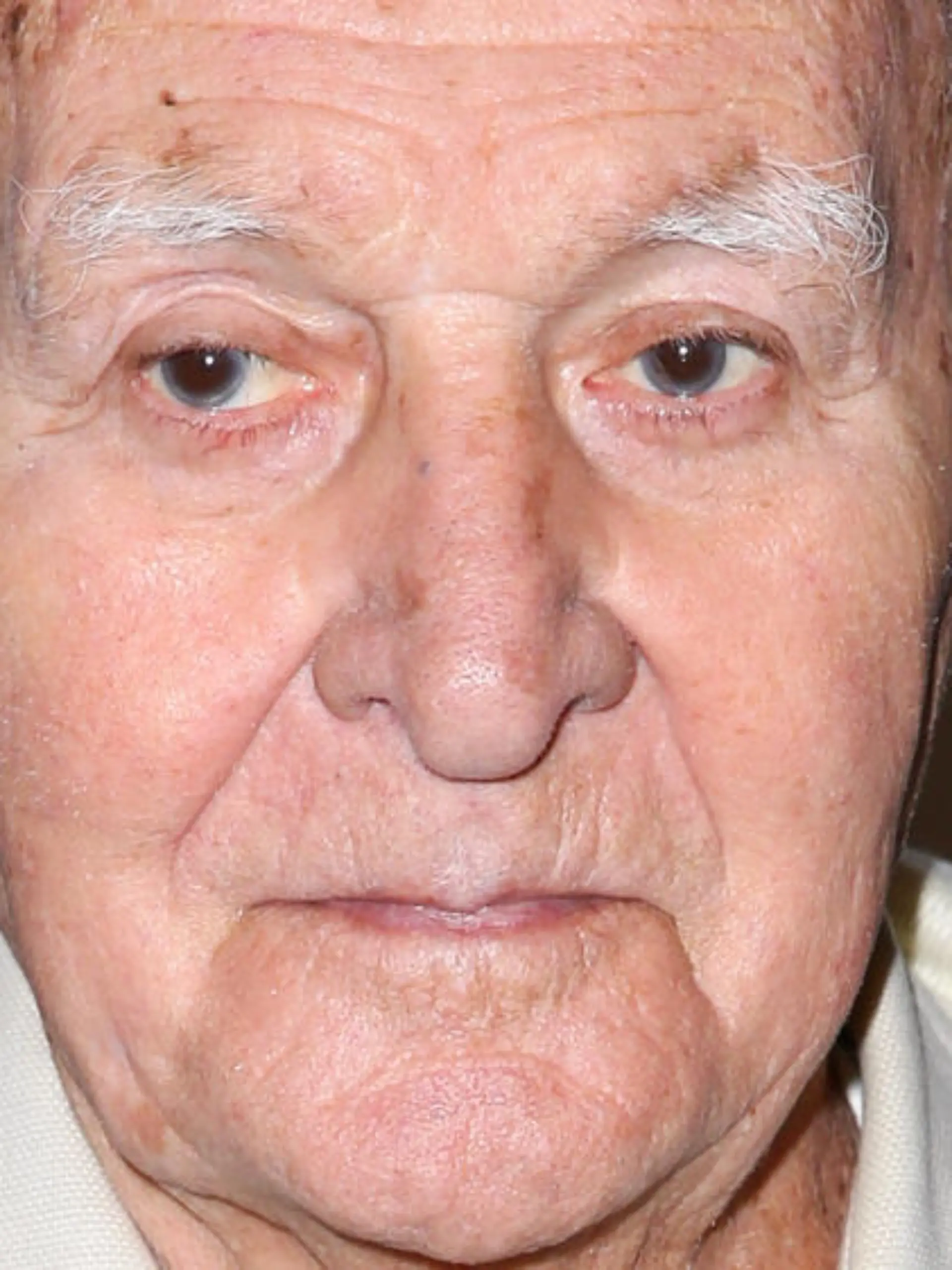 Robert Loggia litt seit fünf Jahren an Alzheimer
