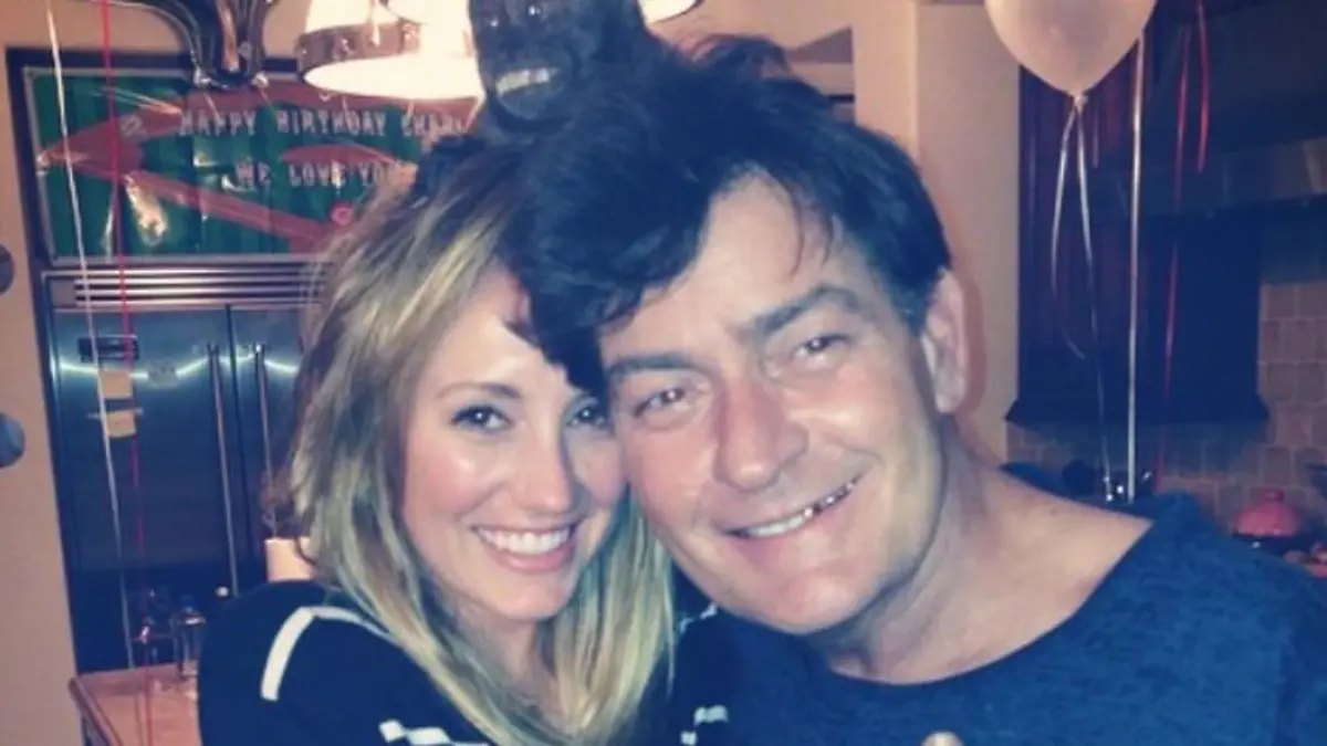 Glücklichere Tage: Brett Rossi und Charlie Sheen auf einem Schnappschuss aus dem September 2014