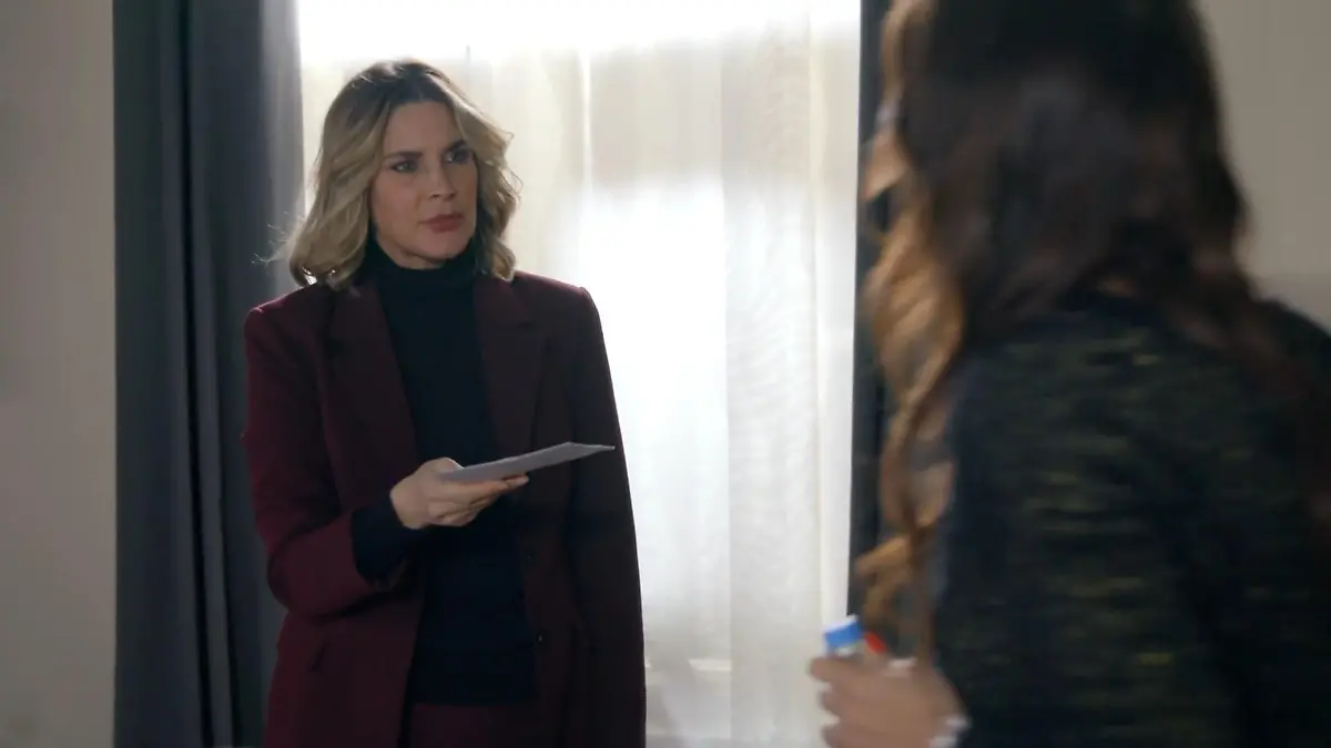 Was hat Eva mit Roberts Brief an Britta vor? "Unter uns"-Spoiler!