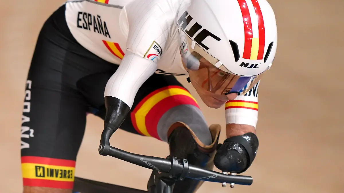 Tokyo 2020 Paralympic Games - Day Two. Spains Ricardo Ten Argiles competes in the Men's C1 3000m Individual Pursuit qualifying during the Track Cycling at the Izu Velodrome on the second day of the Tokyo 2020 Paralympic Games in Japan. Picture date: Thursday August 26, 2021. See PA story PARALYMPICS Cycling. Photo credit should read: Tim Goode/PA Wire. RESTRICTIONS: Use subject to restrictions. Editorial use only, no commercial use without prior consent from rights holder. URN:61972679
