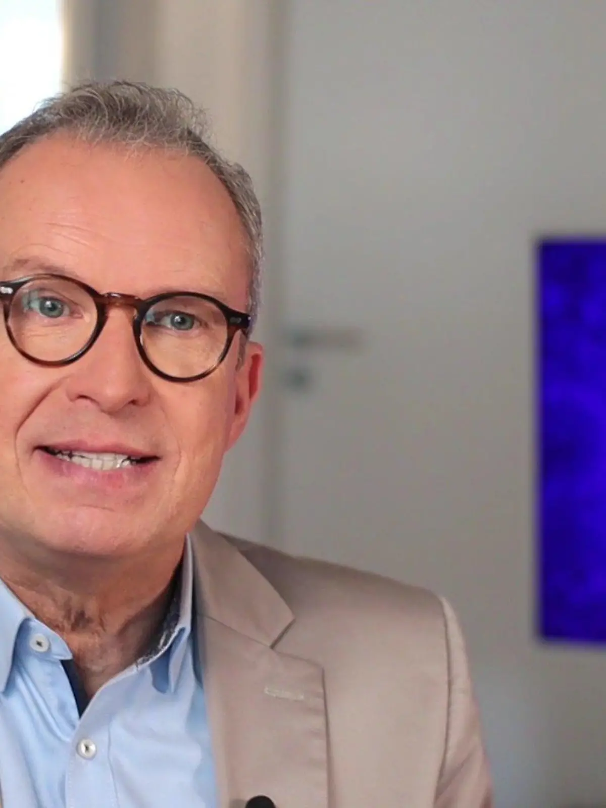 Im RTL-Interview erklärt Dr. Christoph Specht alles rund um das Thema Coronavirus.