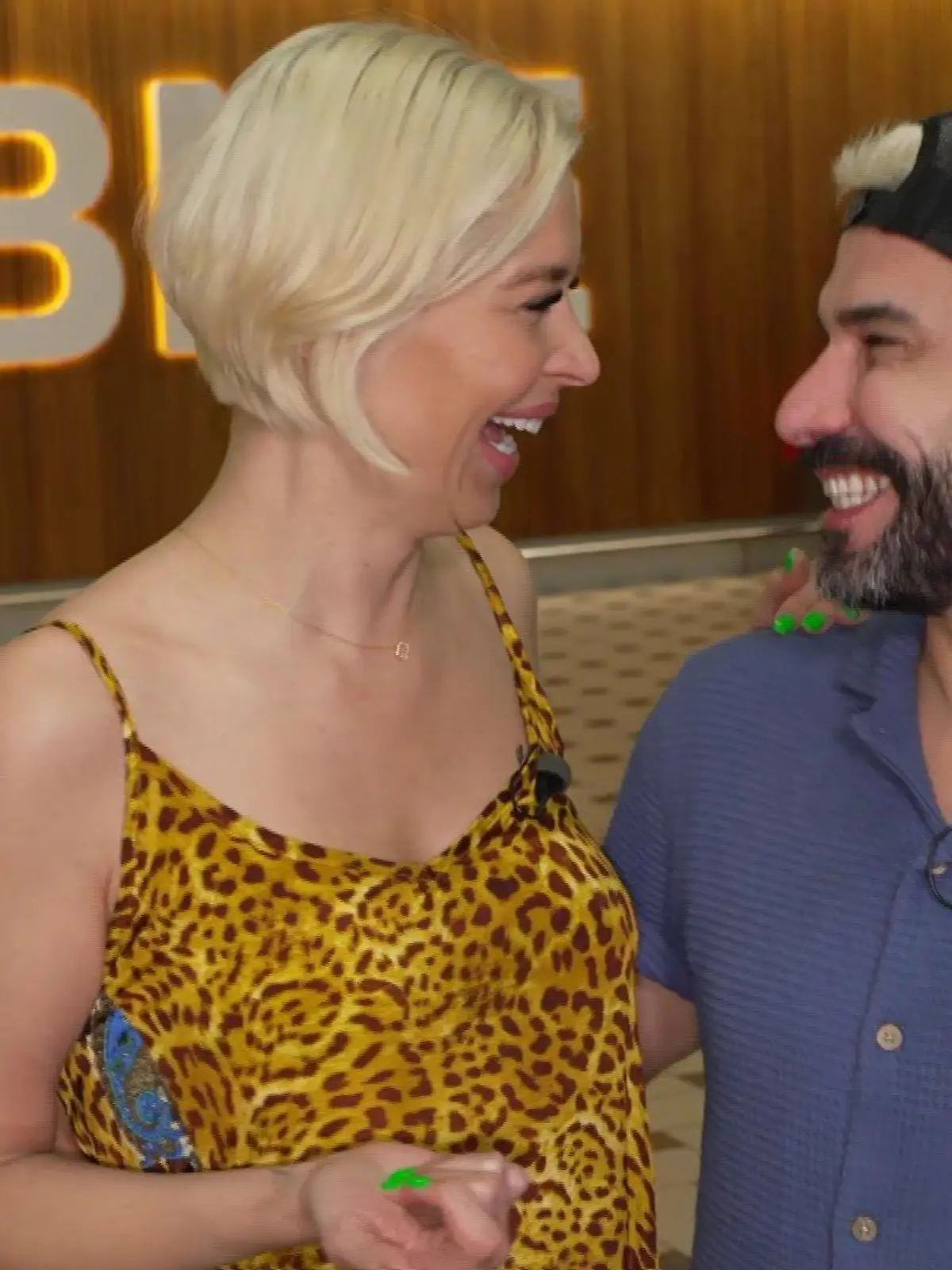 Verena Kerth und Freund Marc Terenzi sind in Brisbane gelandet. Bald geht es für die Radiomoderatorin ins Dschungelcamp.