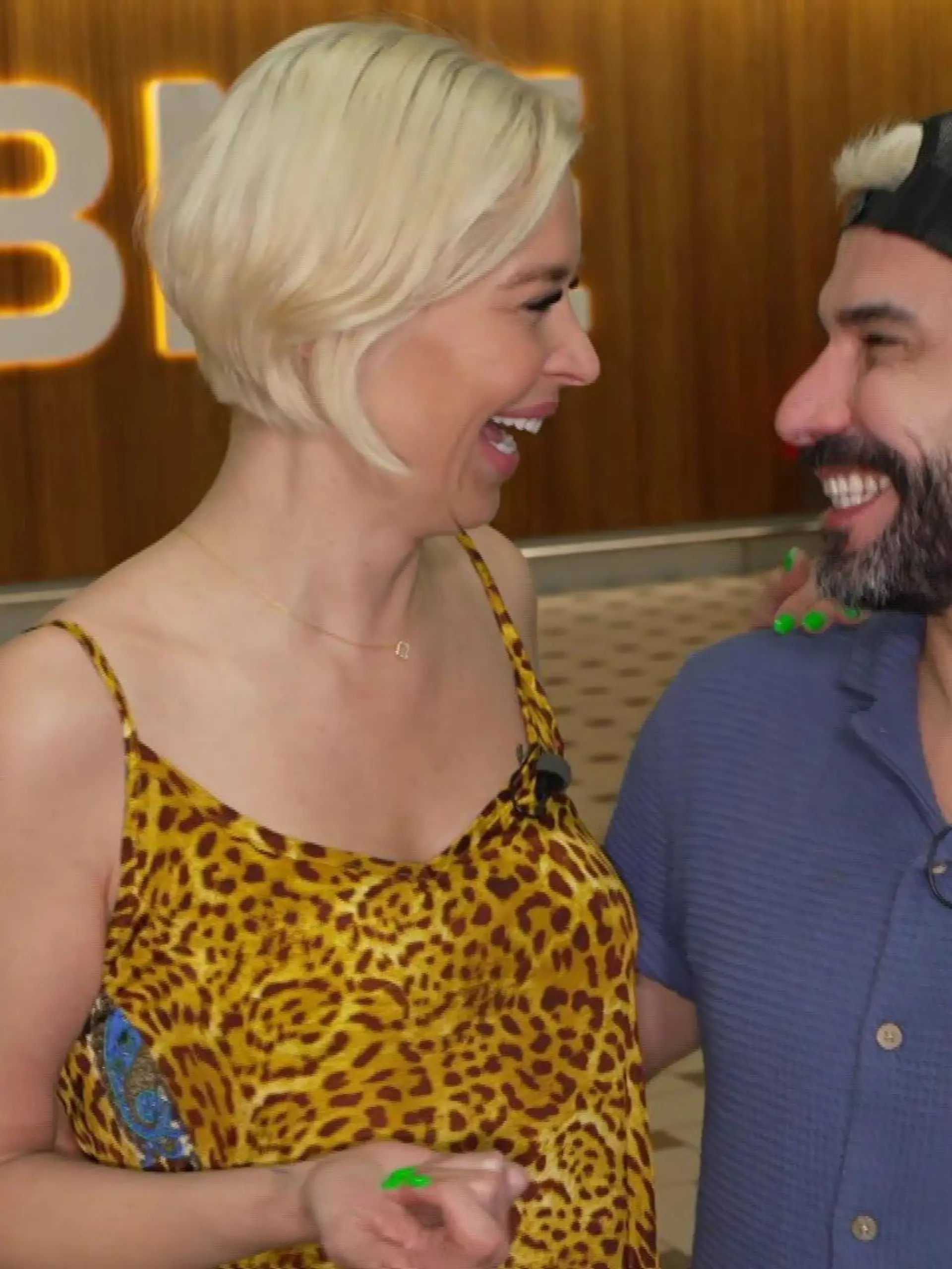 Verena Kerth und Freund Marc Terenzi sind in Brisbane gelandet. Bald geht es für die Radiomoderatorin ins Dschungelcamp.