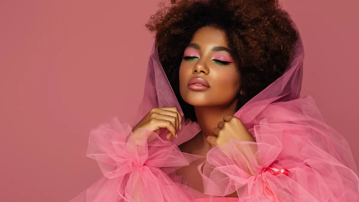 Beautiful afro woman with bright make-up