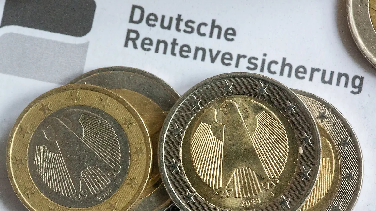 In Brandenburg liegt die Rente nach 45 Beitragsjahren zumindest höher als in den übrigen ostdeutschen Bundesländern. (Symbolbild)
