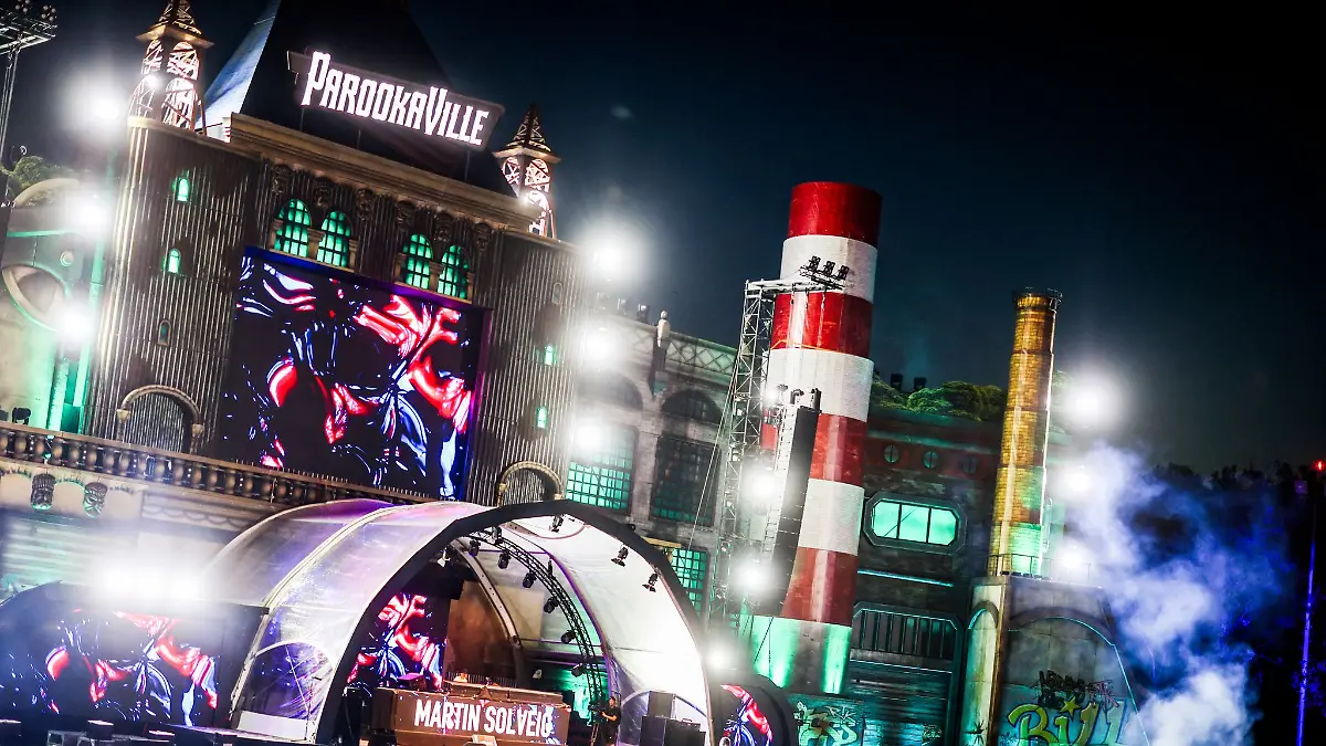 Rund 300 Künstlerinnen und Künstler stehen beim Parookaville-Festival auf der Bühne. (Archivbild)