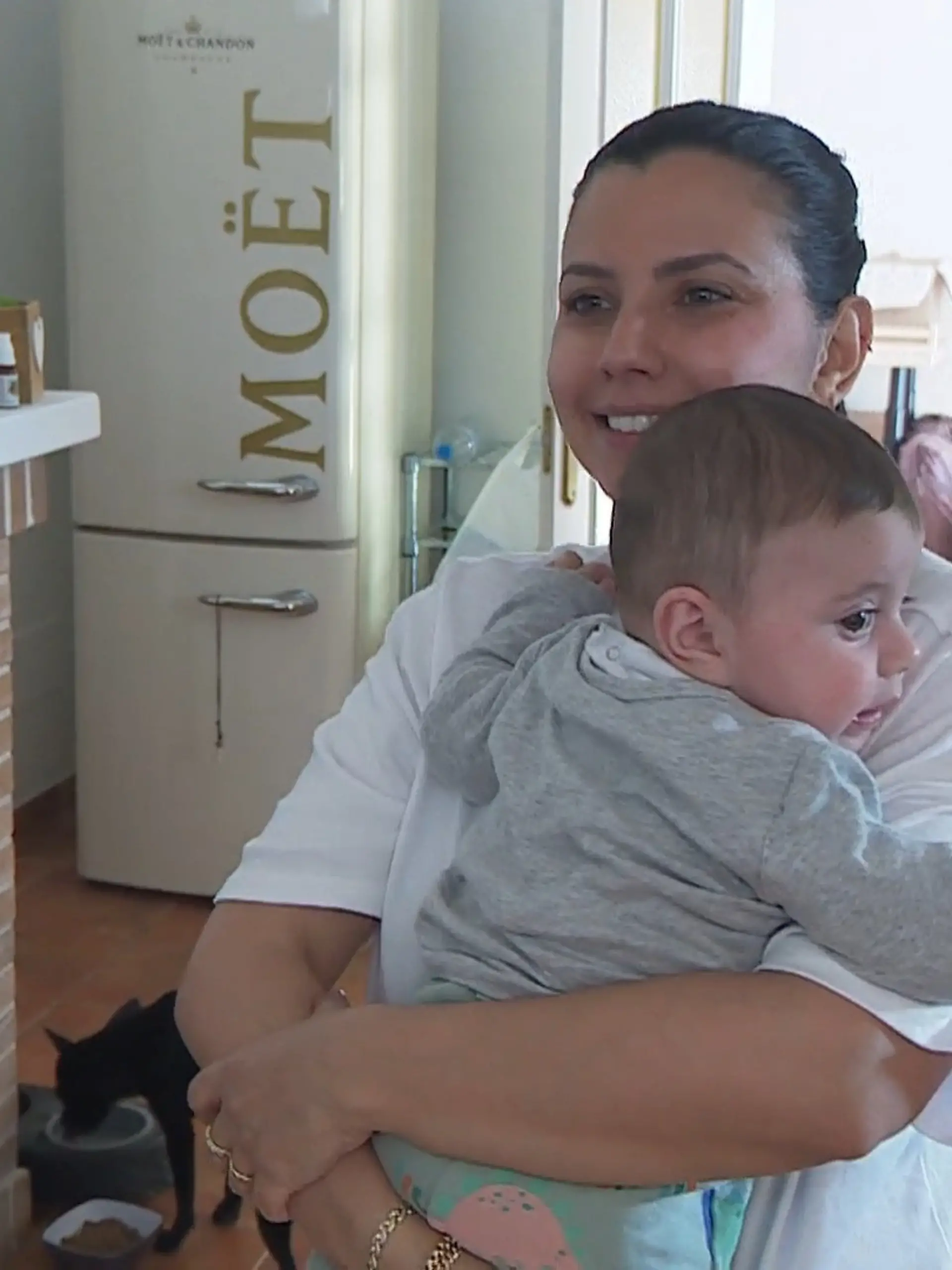 Bild zu: "Familie Repede eröffnet ihr erstes Lokal"