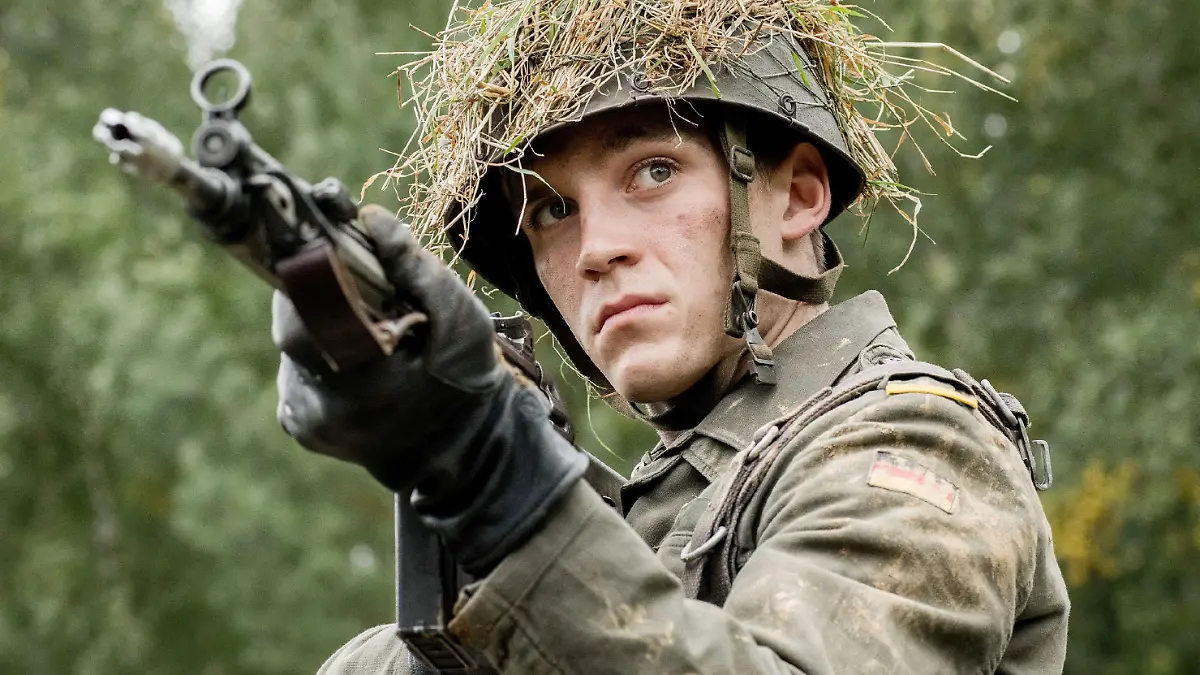 Moritz Stamm (Jonas Nay) in der achtteiligen RTL-Event-Serie "DEUTSCHLAND!"