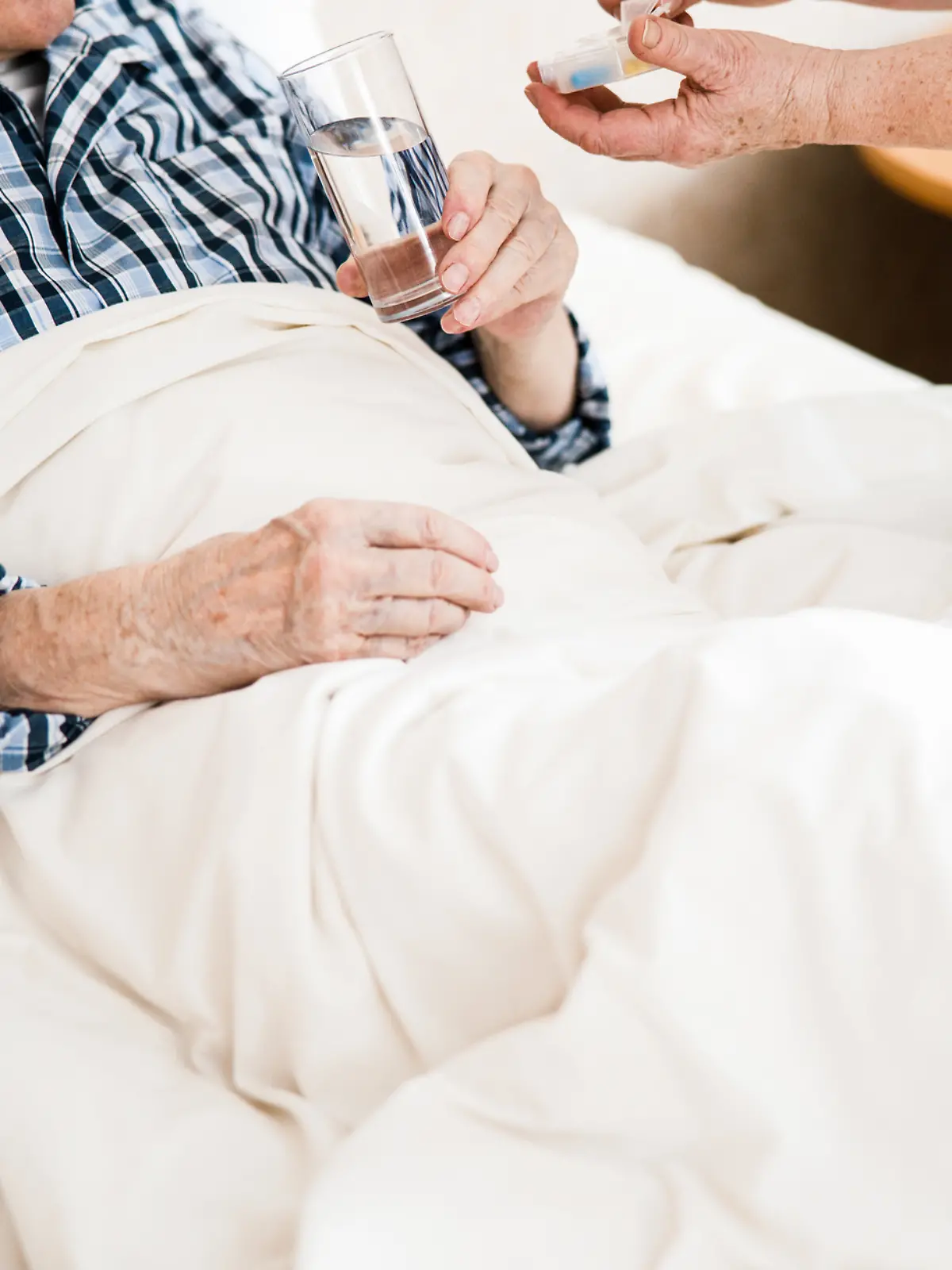 Bild zu: "Krankenschwester amputiert eigenmächtig Fuß eines Patienten – und will ihn ausstellen"