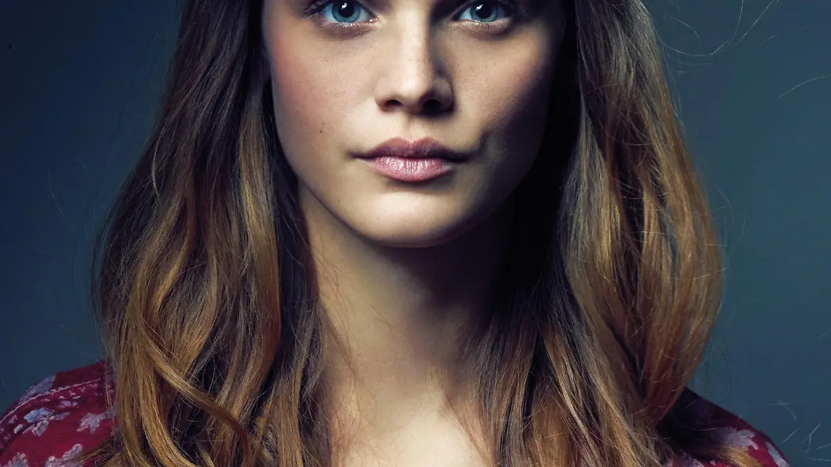Lisa Tomaschewsky spielt Yvonne Edel