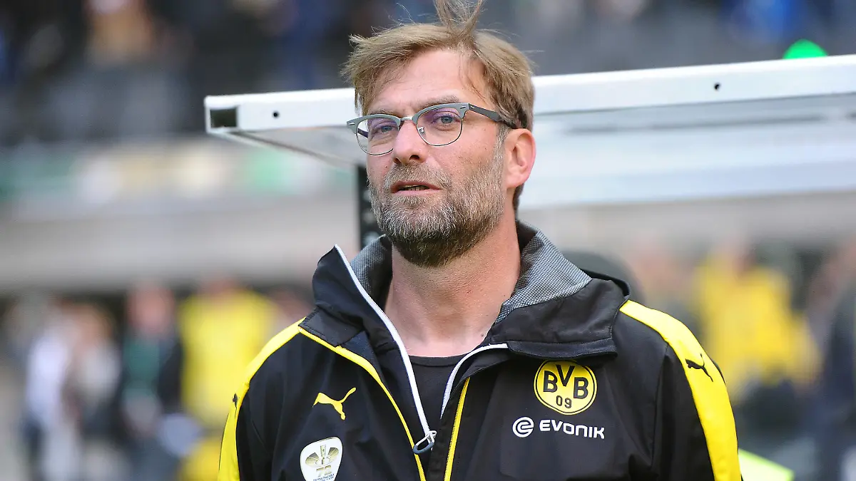 Fußball DFB-Pokal Finale Borussia Dortmund - VfL Wolfsburg am 30.05.2015 im Olympia Stadion in Berlin Jürgen Klopp ( Trainer Dortmund ) Foto: Revierfoto
