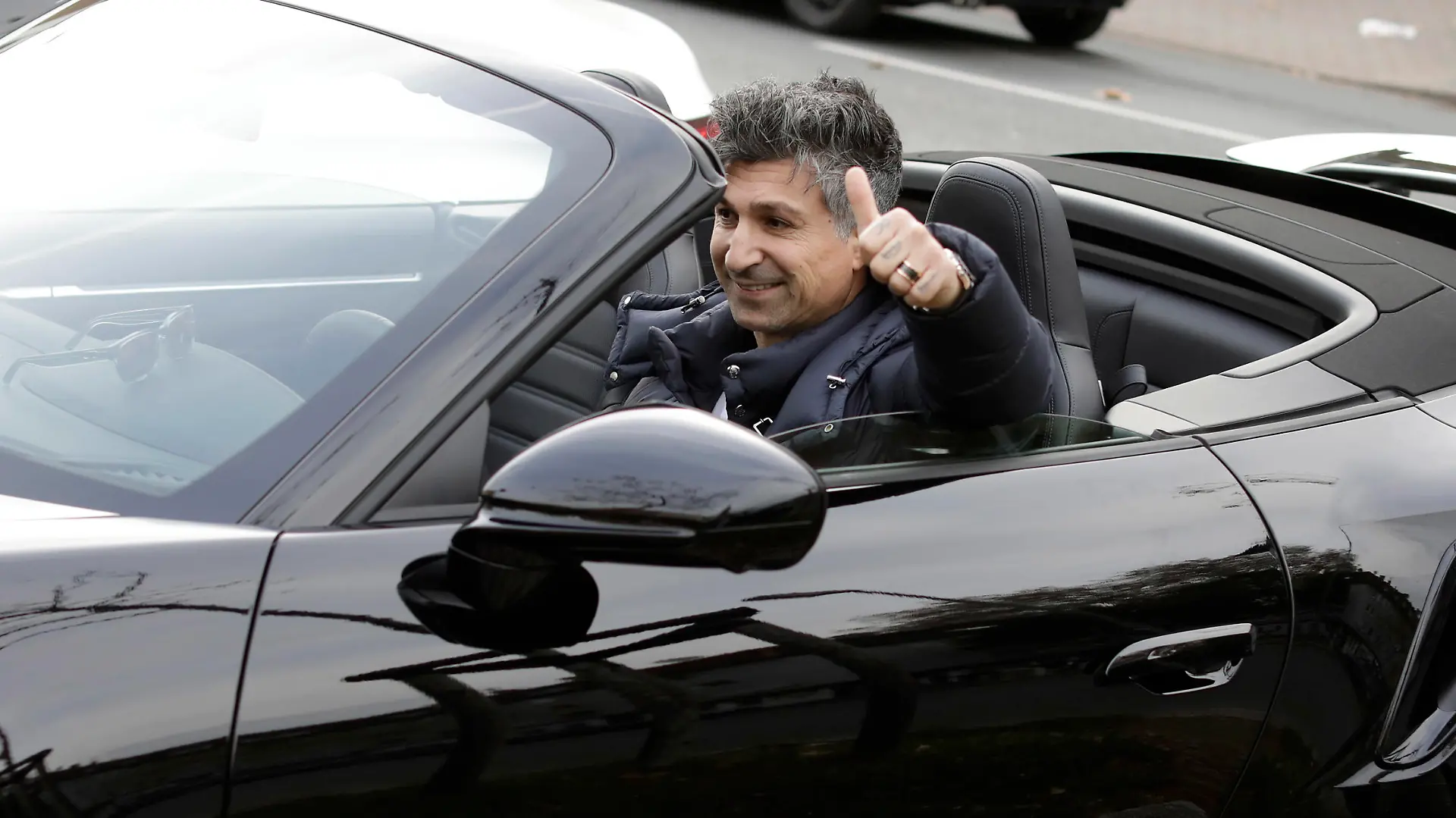 08.11.2022
Dortmund
Kürsat Yildrim - Chico - hat zum 2. Mal im Lotto gewonnen . Dieses mal knapp 10 Mio Eur
hier in der Nordstadt von Dortmund / 081122