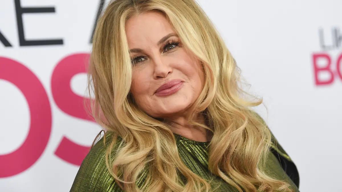 Jennifer Coolidge kennen viele vor allem alles cool Mom von Steve Stifler