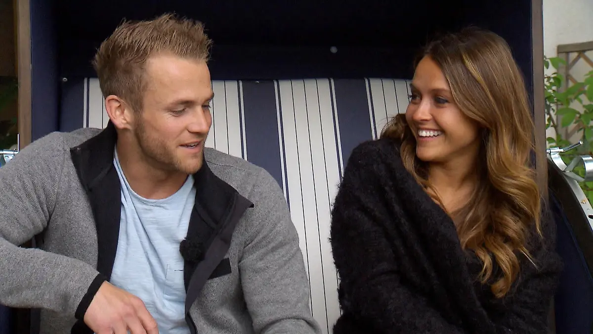 Alisa genießt die Stunden mit Philipp in Berlin.