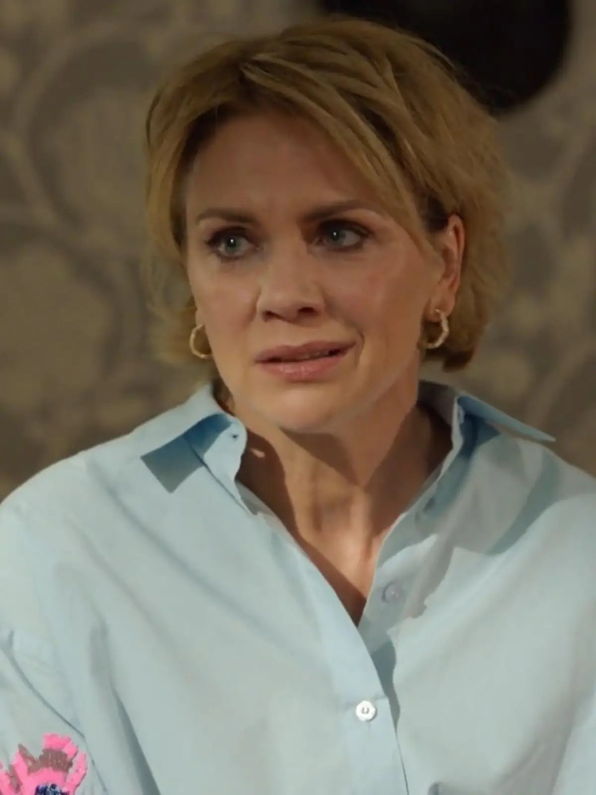 Yvonne (Gisa Zach)