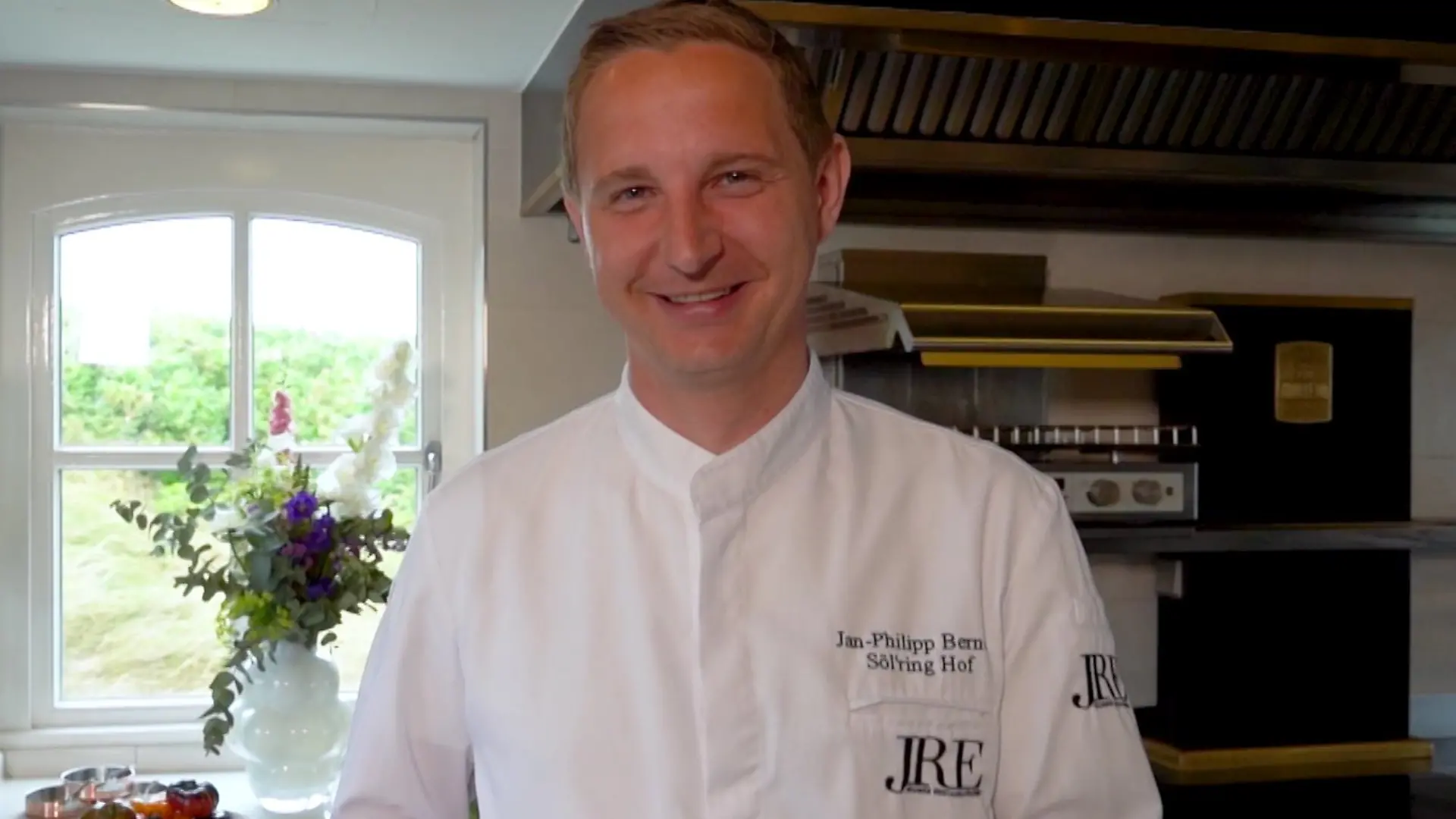 Jan Philipp Berner kocht auf Sylt im legendären Söl’Ring Hof.