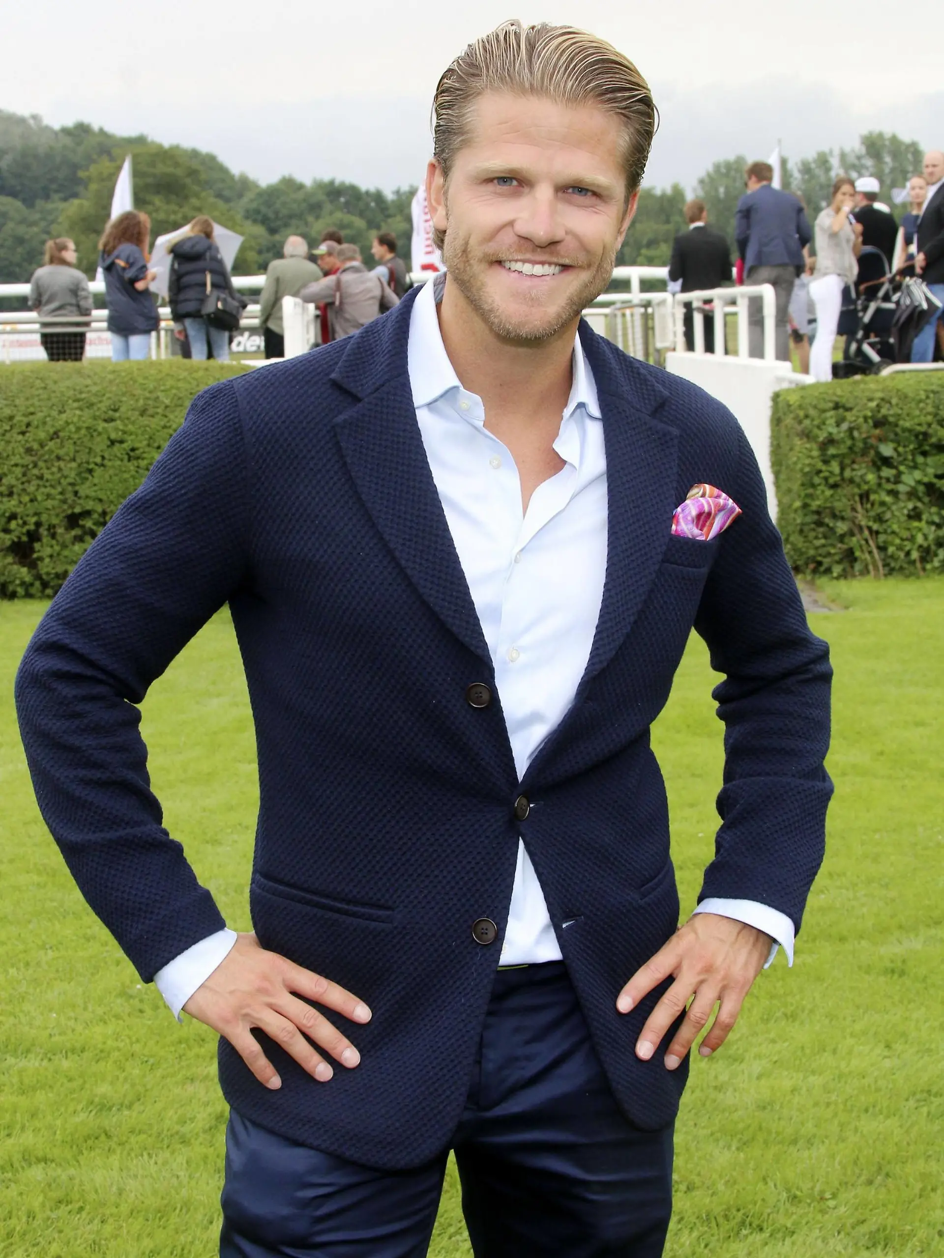 Paul Janke beim Audi Ascot Renntag 2015 auf der Neuen Bult. Hannover, 12.07.2015 Foto:xgbrcix/xFuturexImagePaul Janke the Audi Ascot Race 2015 on the New Bult Hanover 12 07 2015 Photo xgbrcix xFuturexImage