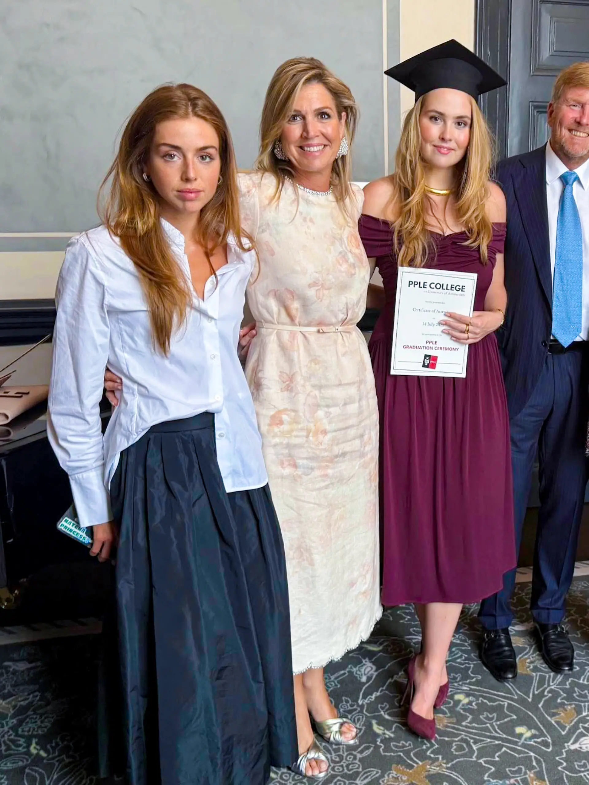 Prinzessin Alexia, Königin Máxima, Prinzessin Amalia, König Willem-Alexander, Ex-Königin Beatrix, Prinzessin Ariane